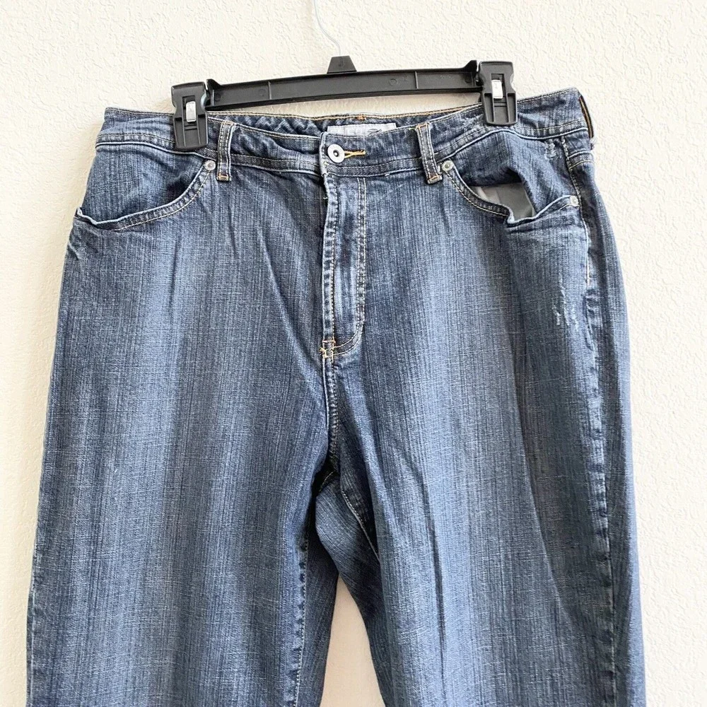 Chico's Platinum Sz 2‎ /12 Regular Bootcut Mid Rise Pockets Jeans